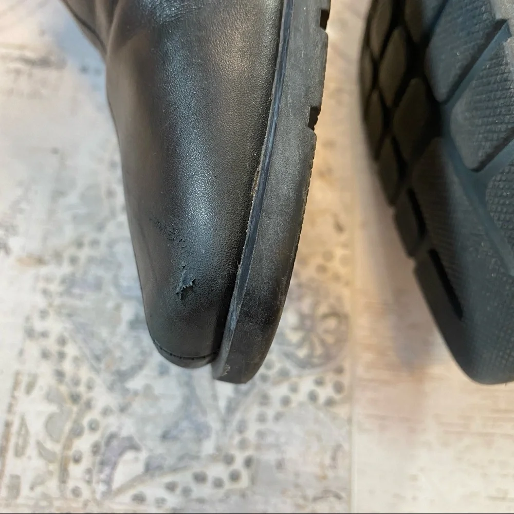 Men’s Ecco Black Leather Slip On Dress Shoes
